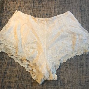 Lace shorts